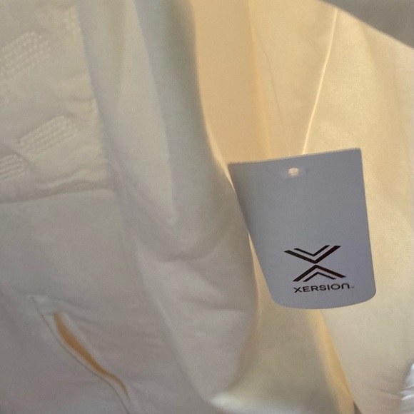 New women’s Xersion full zip jacket - Picture 6 of 9